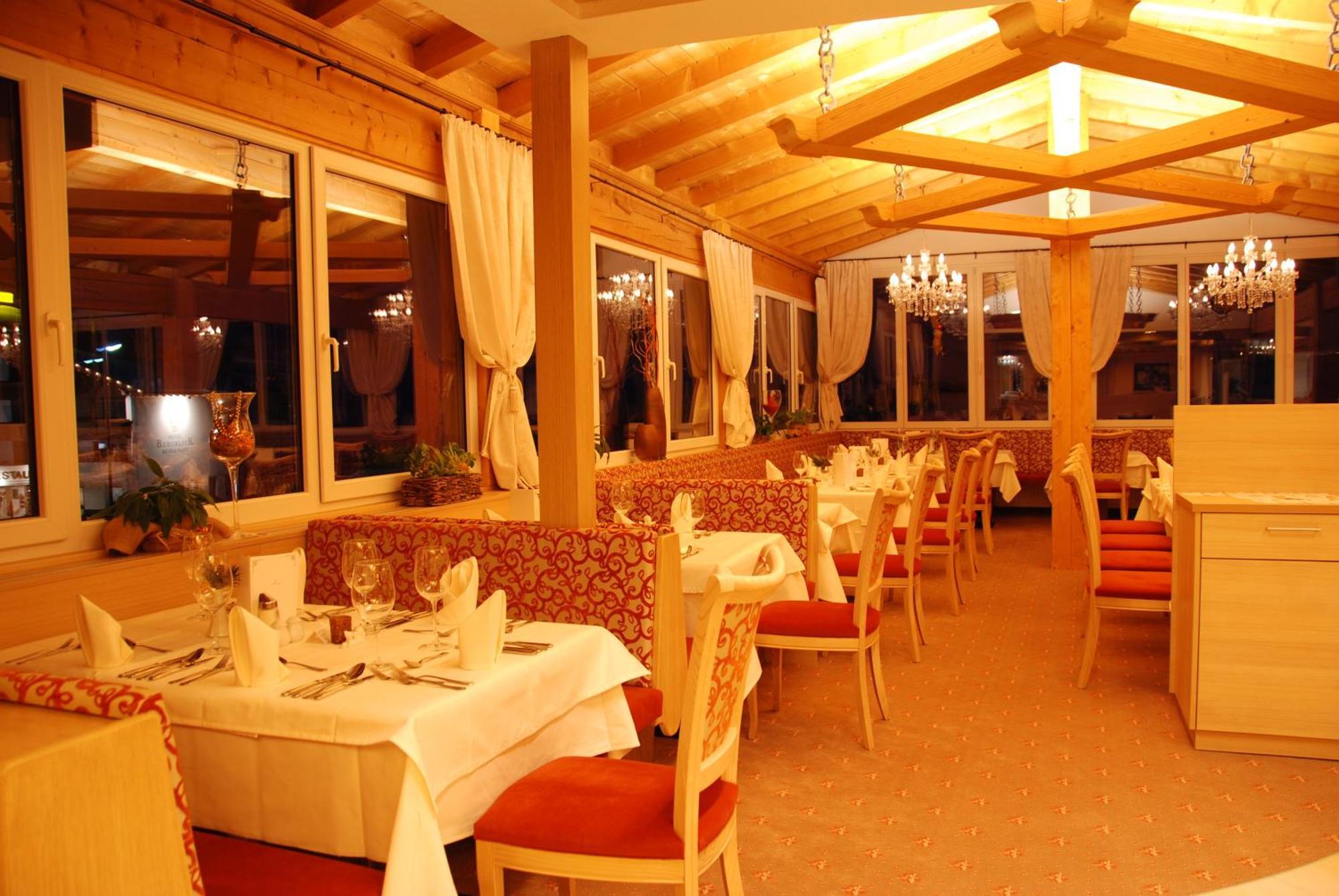 Alpenhotel Regina Наудерс Экстерьер фото