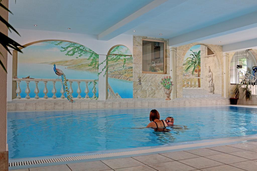 Alpenhotel Regina Наудерс Экстерьер фото